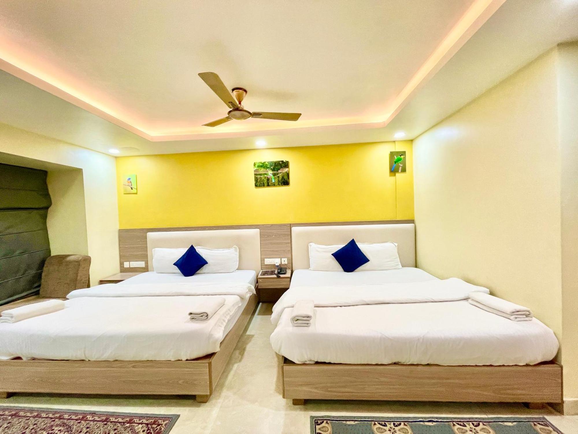 Hotel Rb International ! Puri Near-Sea-Beach-And-Temple Fully-Air-Conditioned-Hotel With-Lift-And-Card Payment Accepted-Parking-Facility, Best Hotel In Puri Dış mekan fotoğraf